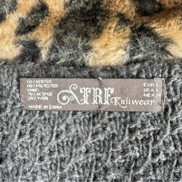 ZARA cheetah faux fur sweater jacket - Picture 6 of 6